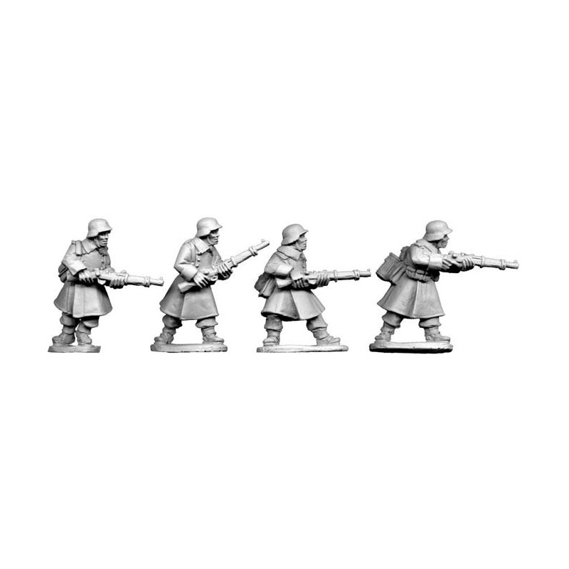 German Riflemen in Greatcoats II 28mm WWII ARTIZAN DESIGN