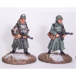 German Late War w/MP44 C (Winter) 28mm WWII ARTIZAN DESIGN